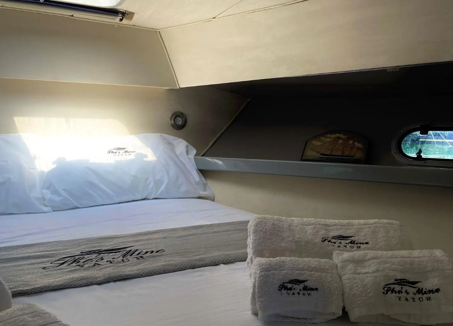 She'S Mine Yacht Otel Katanya İtalya