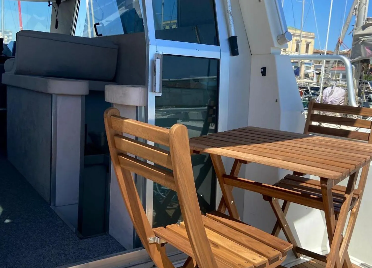 Hotel na wodzie Hotel She'S Mine Yacht Katania