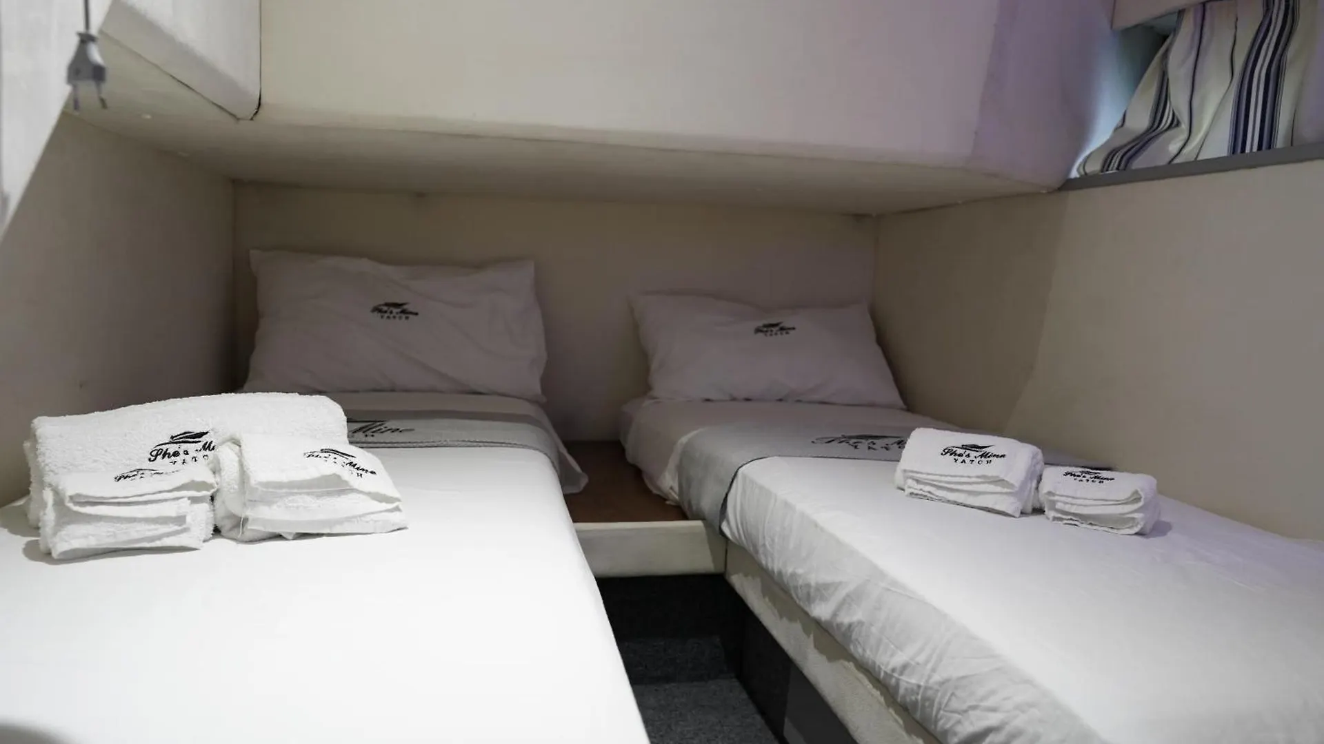 Hotel She'S Mine Yacht Katania Hotel na wodzie